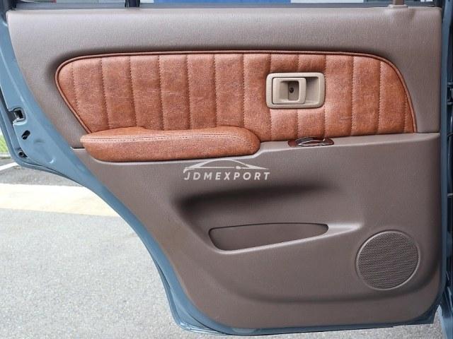 Toyota Hilux Surf 2002 thumbnail 17