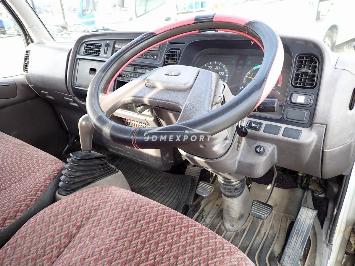 Mitsubishi Fuso Canter 1994 thumbnail 25