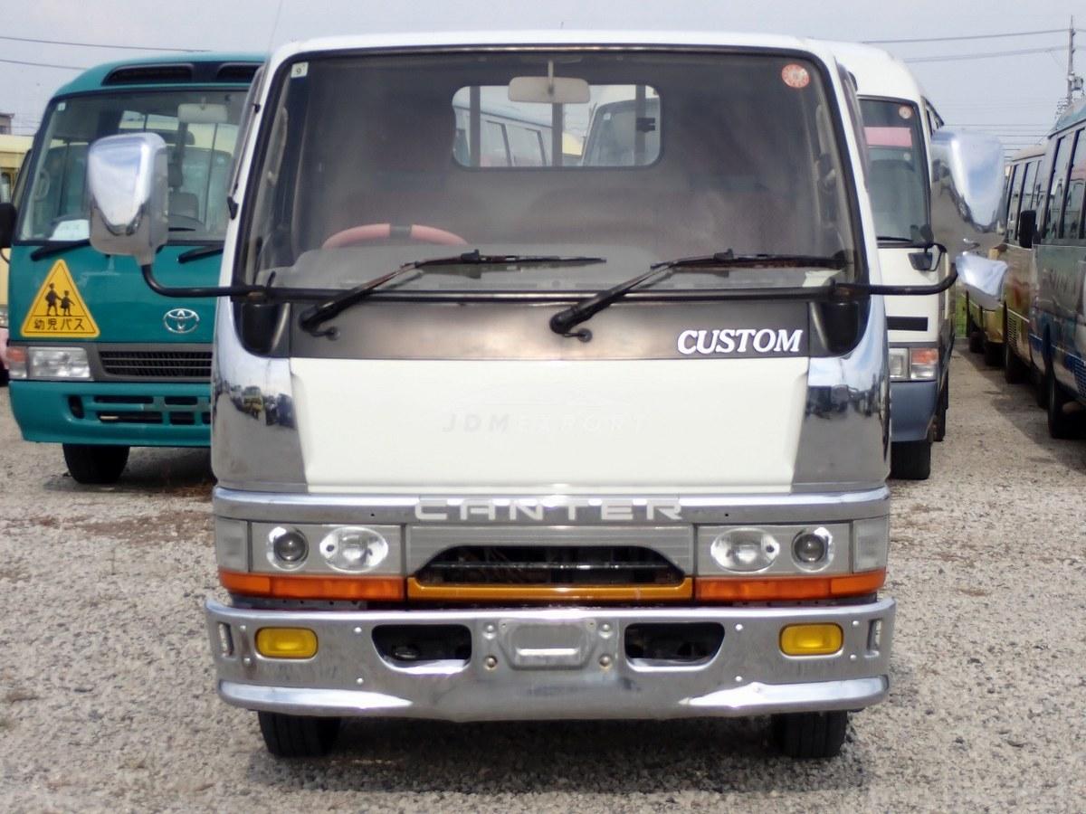 Mitsubishi Fuso Canter 1994 thumbnail 2