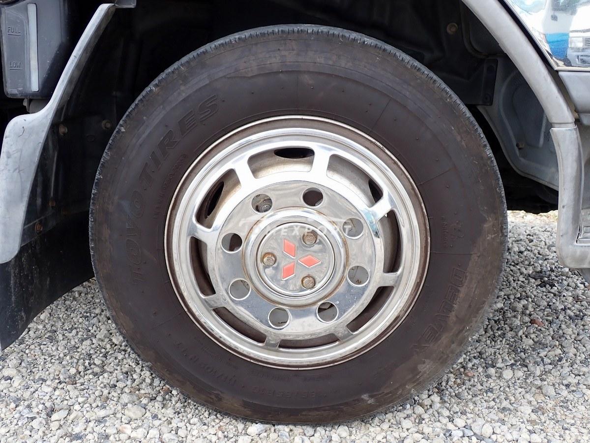 Mitsubishi Fuso Canter 1994 thumbnail 9
