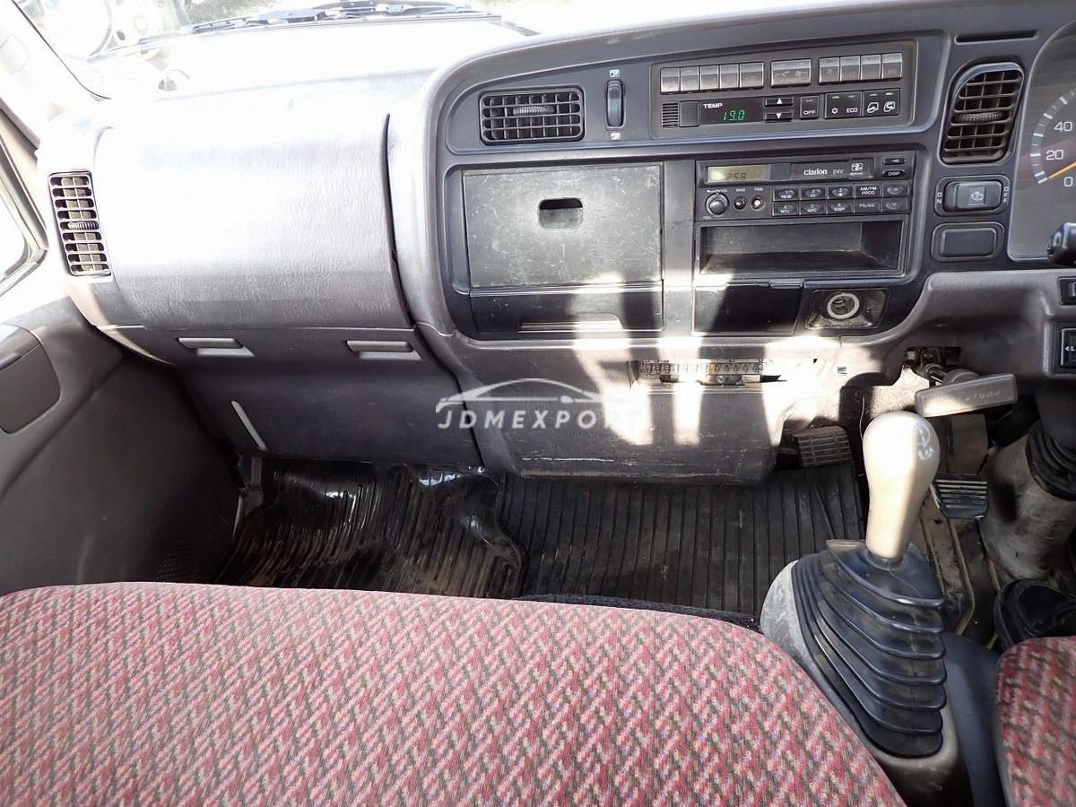 Mitsubishi Fuso Canter 1994 thumbnail 29