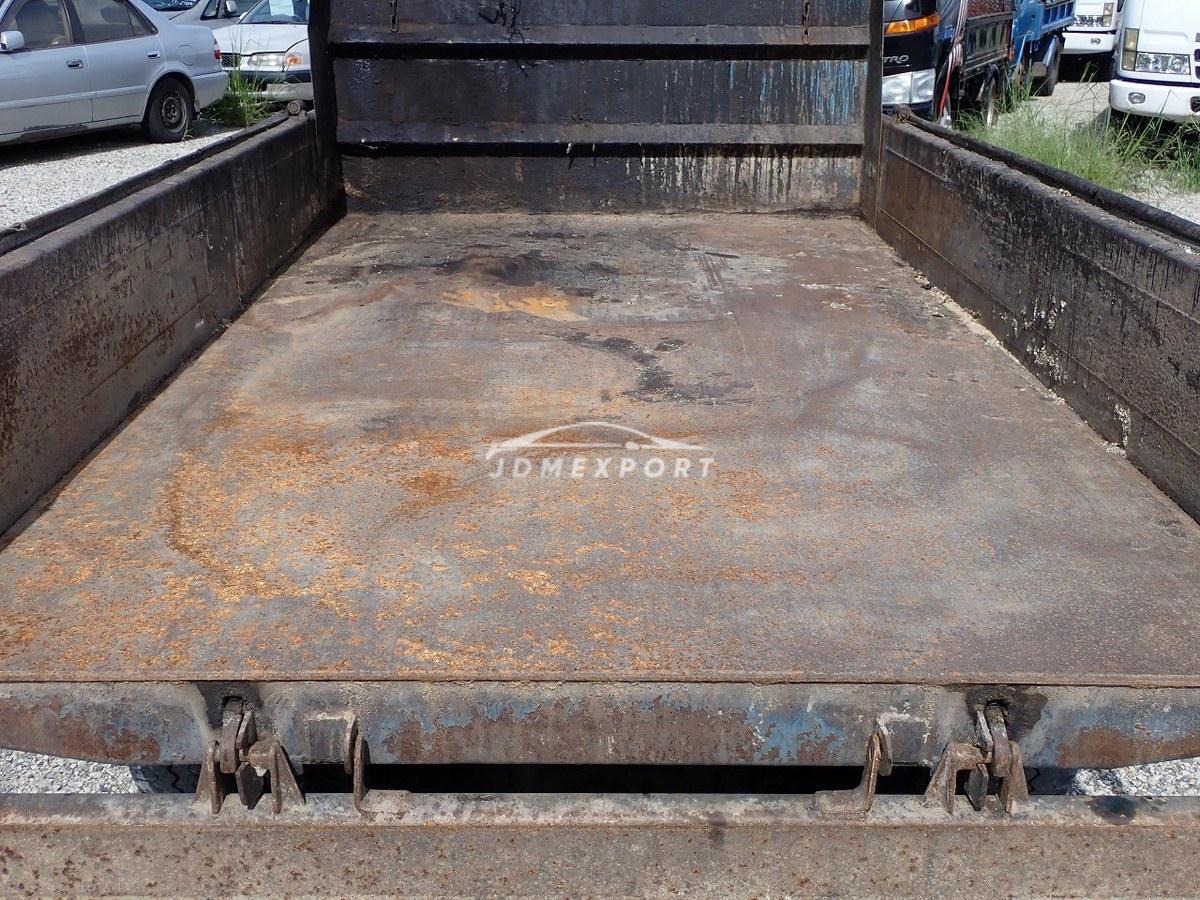 Mitsubishi Fuso Canter 1993 thumbnail 36