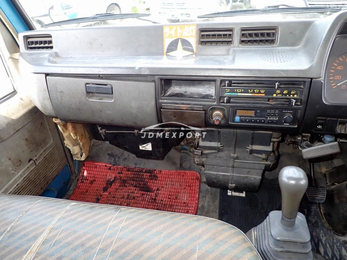 Mitsubishi Fuso Canter 1993 thumbnail 33