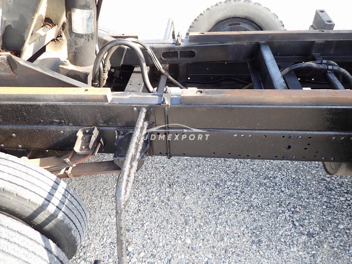 Mitsubishi Fuso Canter 1992 thumbnail 53