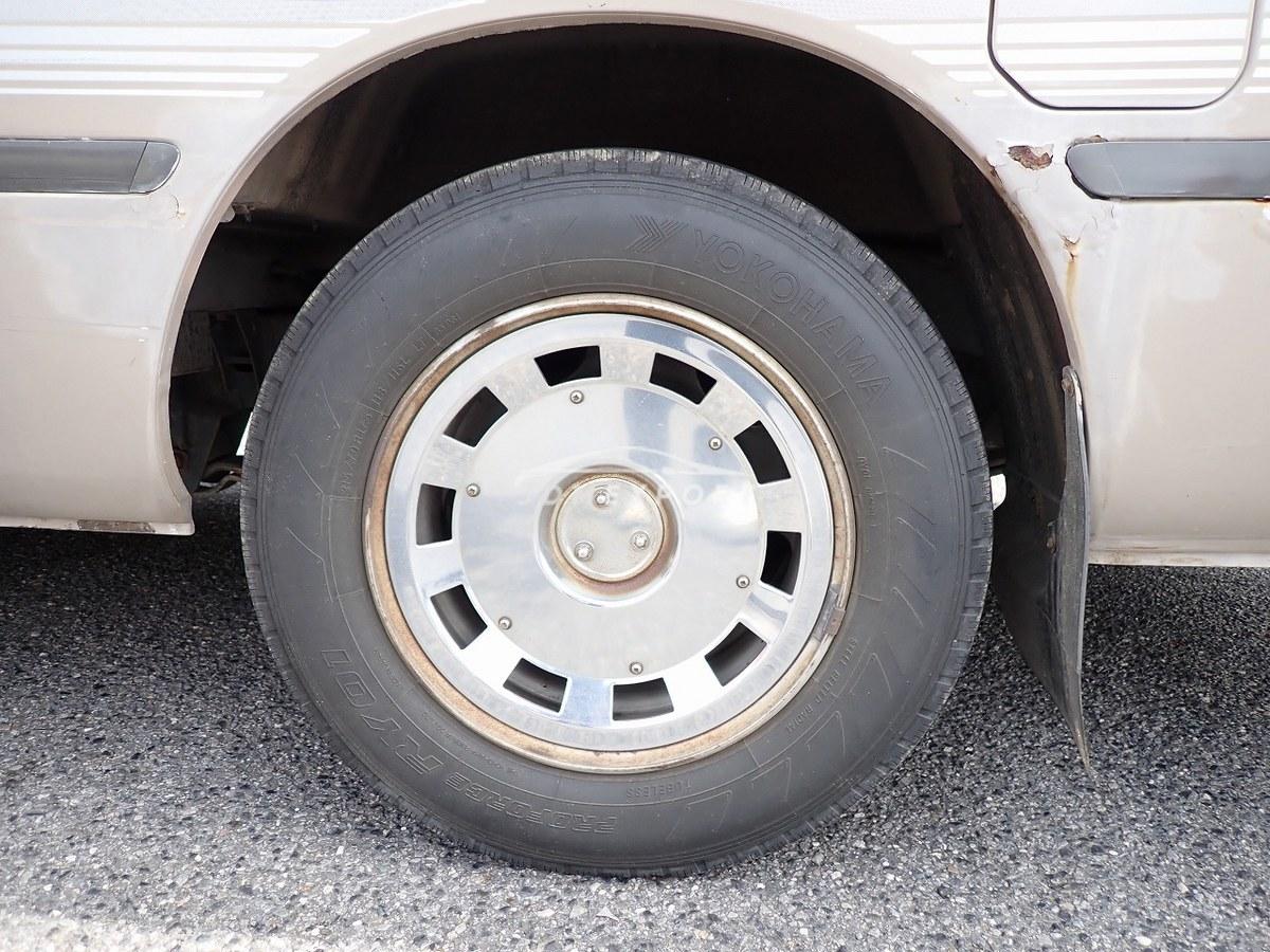 Toyota Coaster 1993 thumbnail 9