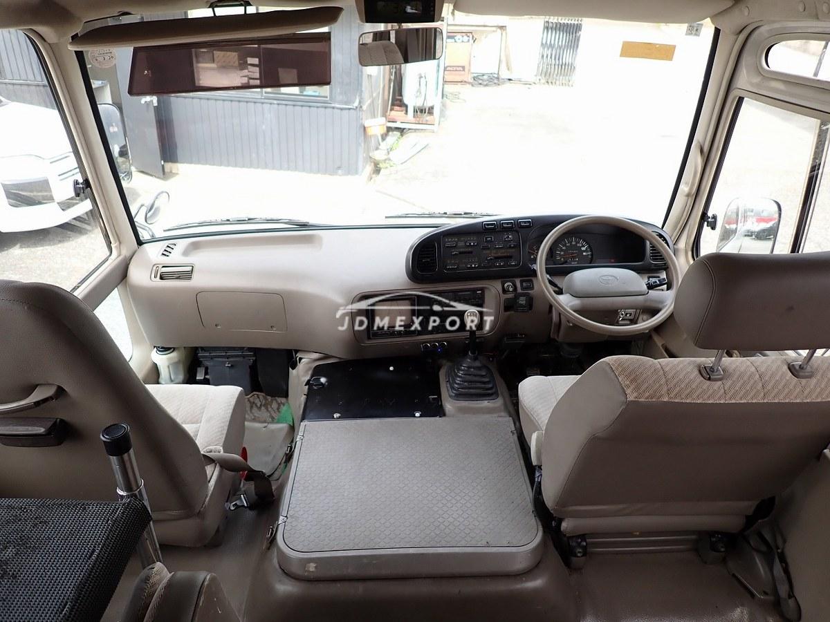 Toyota Coaster 1993 thumbnail 31
