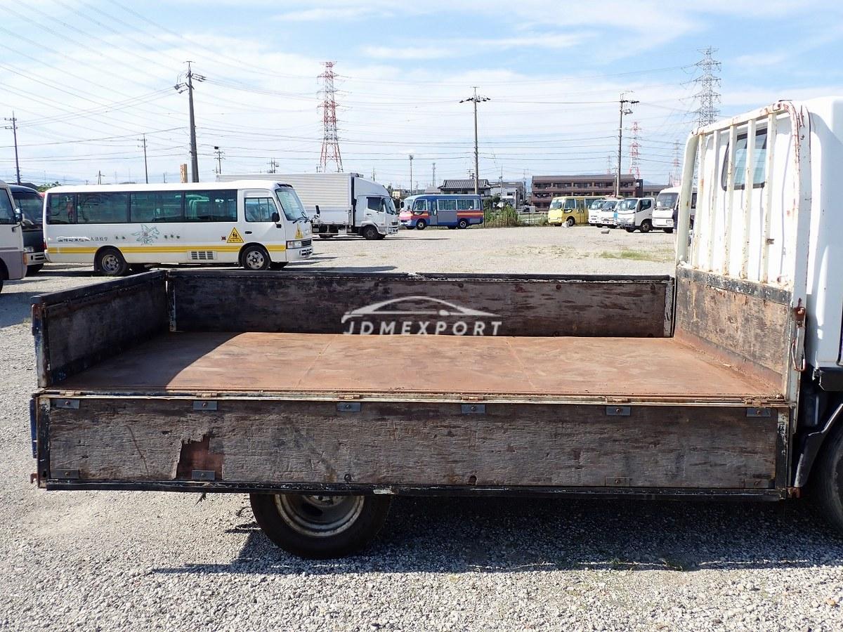 Mitsubishi Fuso Canter 2001 thumbnail 38