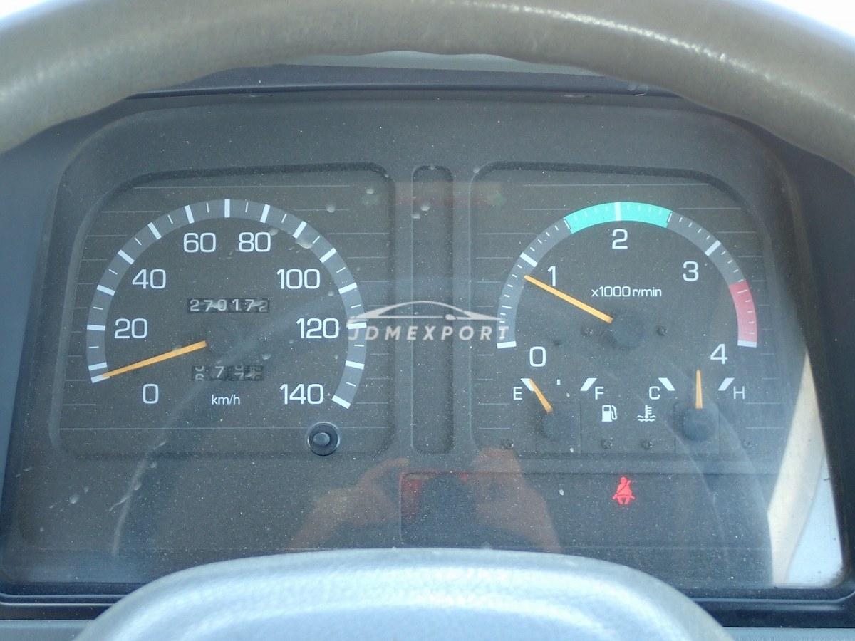 Mitsubishi Fuso Canter 2001 thumbnail 32