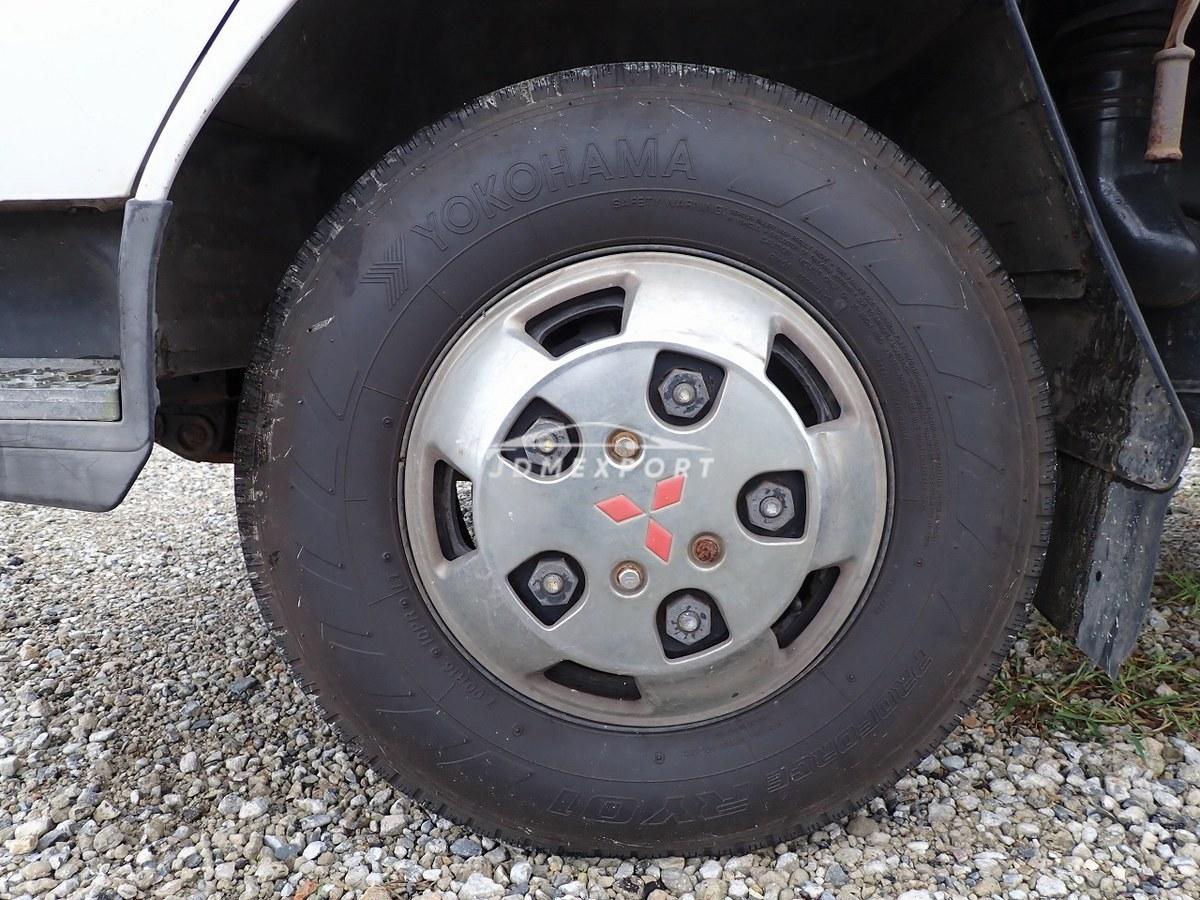 Mitsubishi Fuso Canter 1991 thumbnail 15