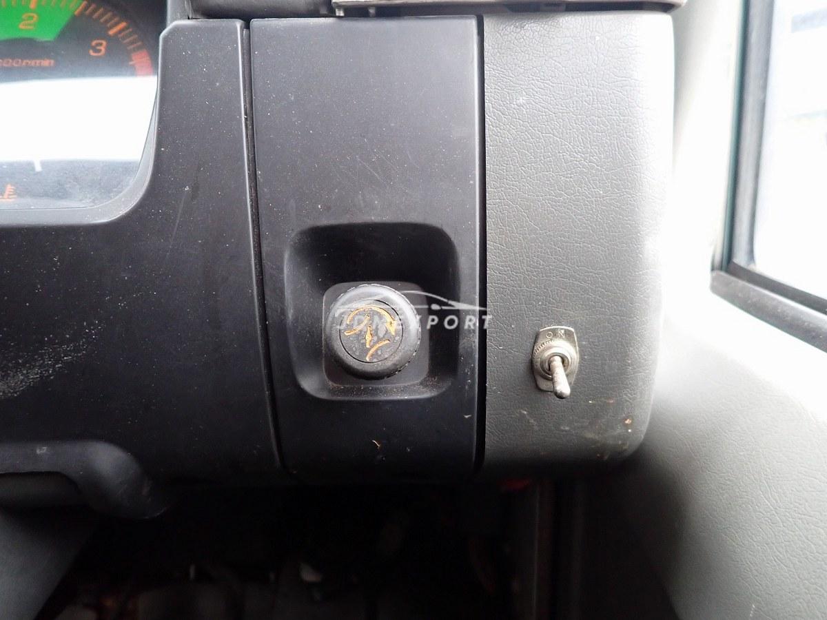 Mitsubishi Fuso Canter 1991 thumbnail 32