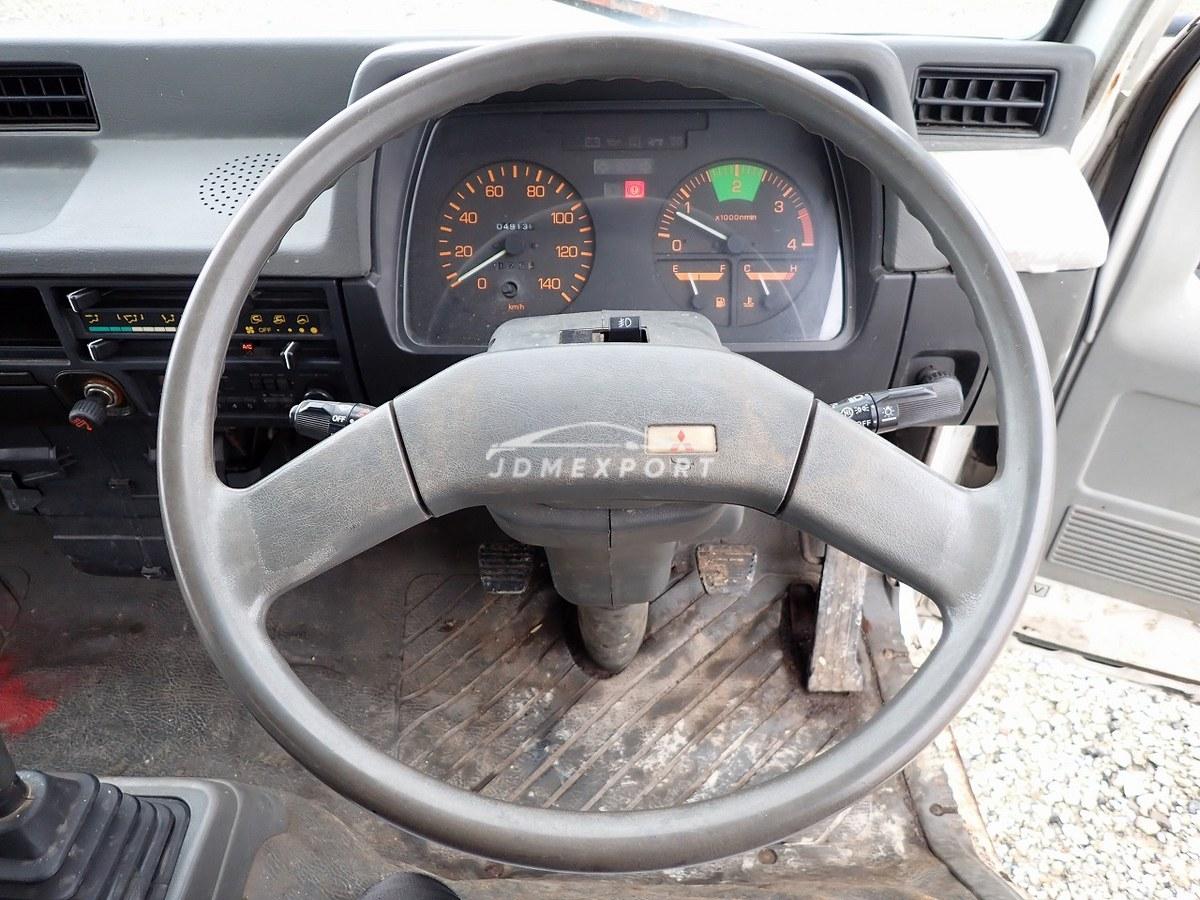 Mitsubishi Fuso Canter 1991 thumbnail 27