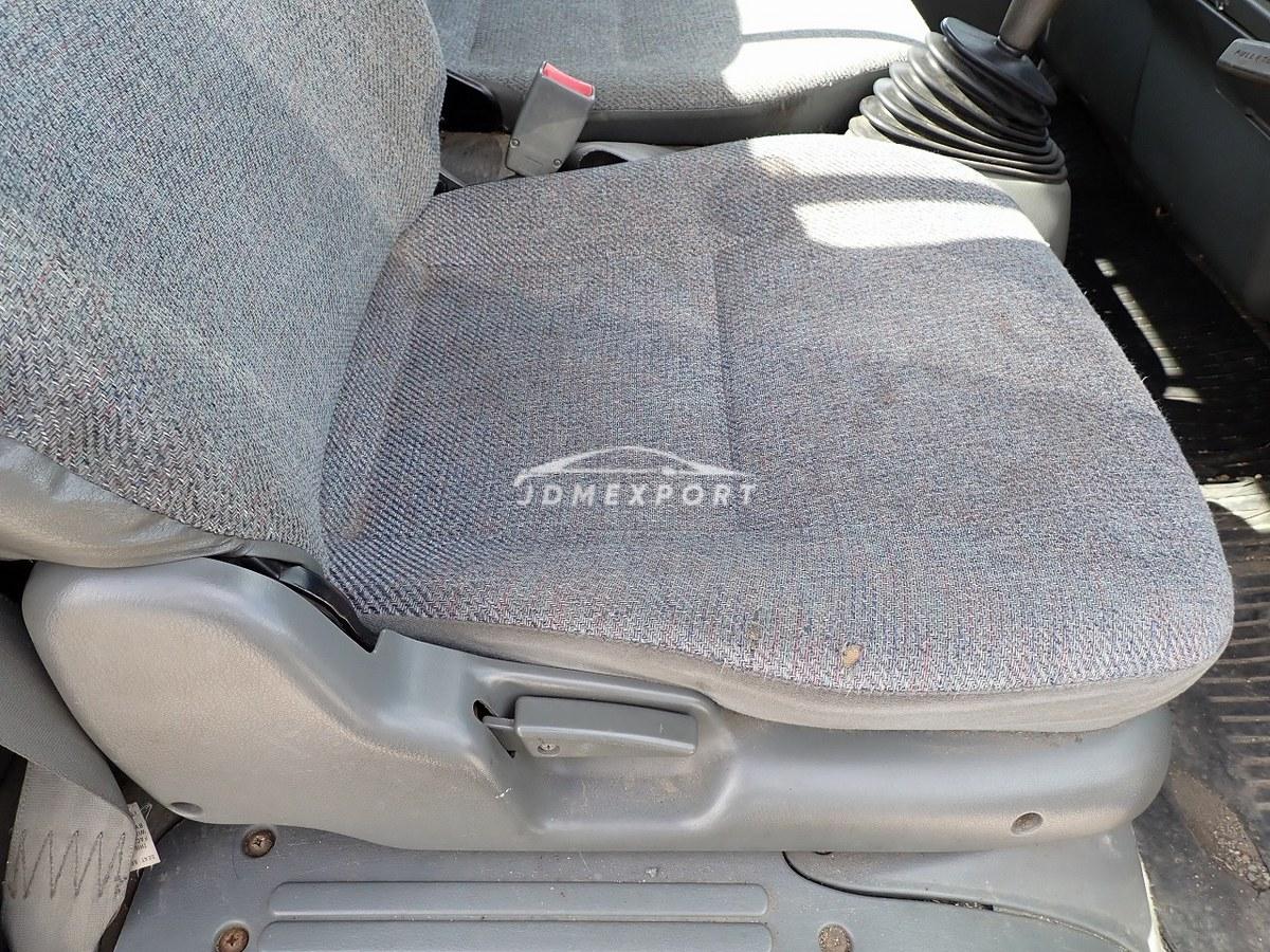 Mitsubishi Fuso Canter 1998 thumbnail 25