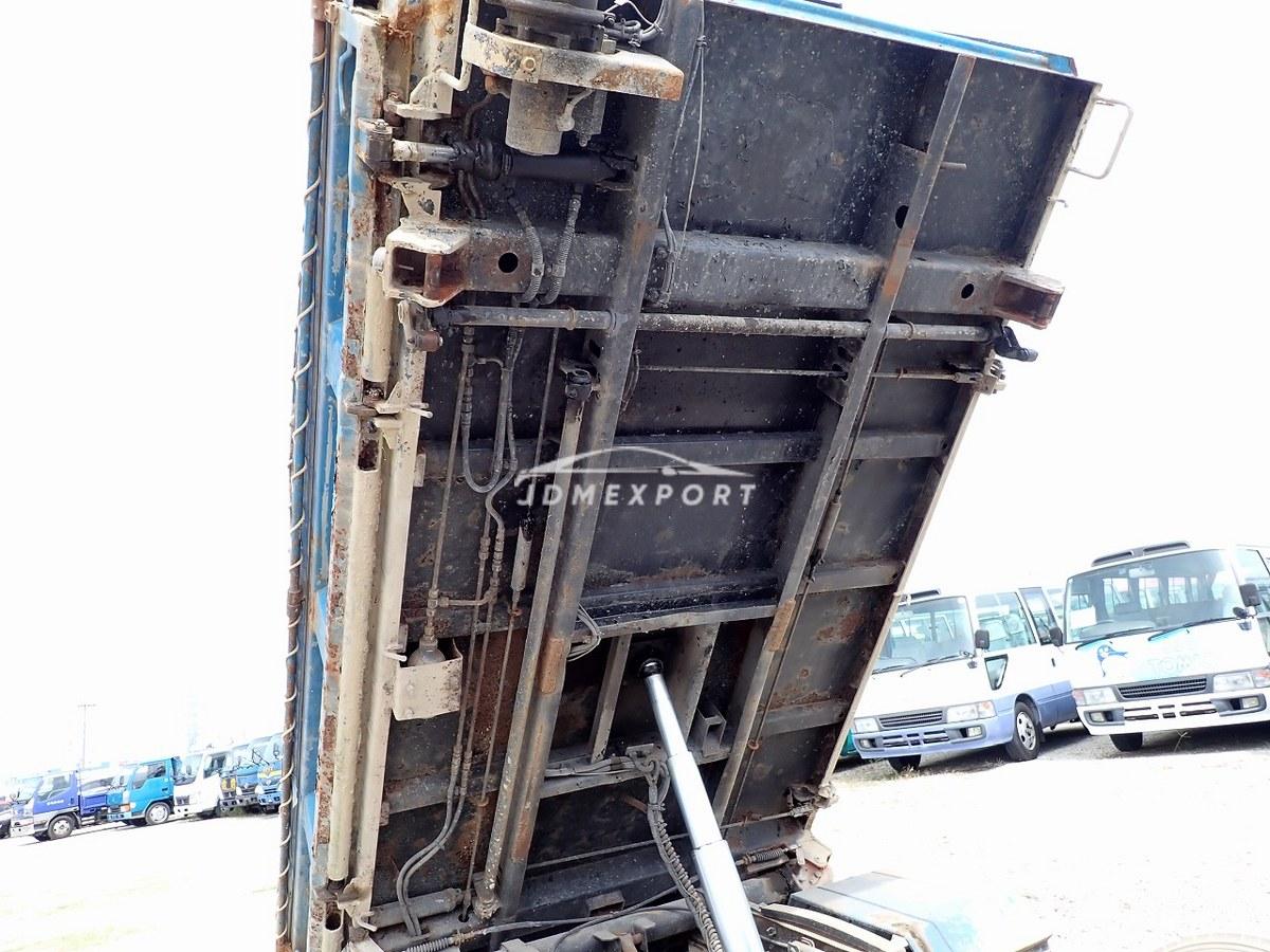 Mitsubishi Fuso Canter 2000 thumbnail 55