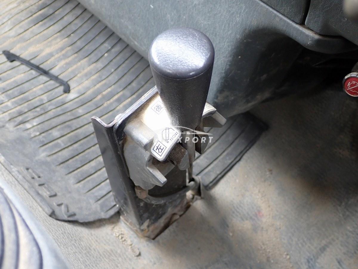 Mitsubishi Fuso Canter 2000 thumbnail 34