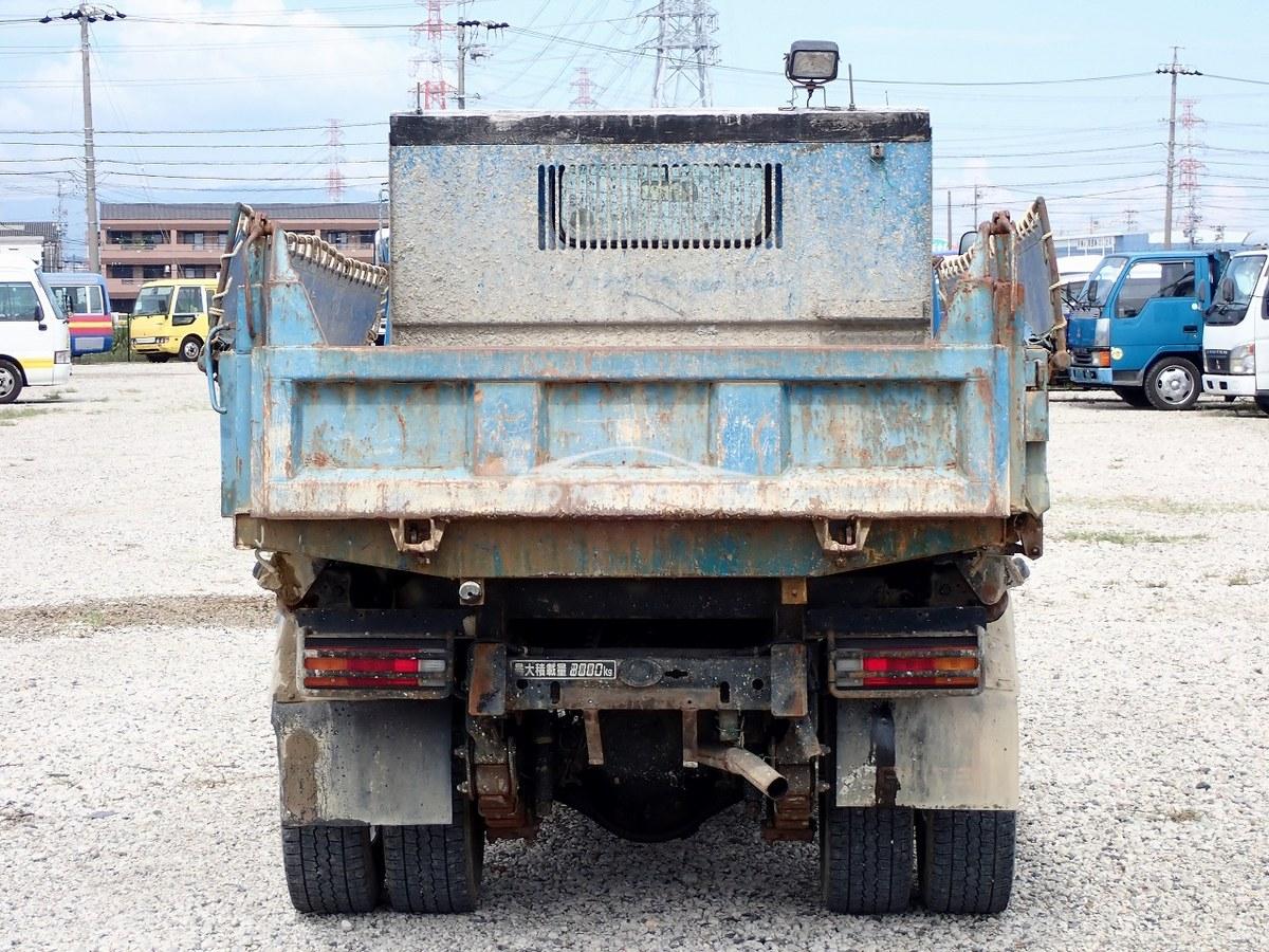 Mitsubishi Fuso Canter 2000 thumbnail 7