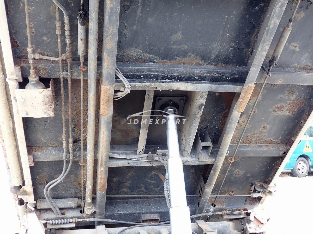 Mitsubishi Fuso Canter 2000 thumbnail 56
