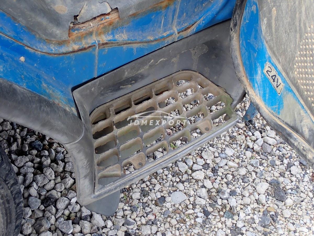 Mitsubishi Fuso Canter 2000 thumbnail 36