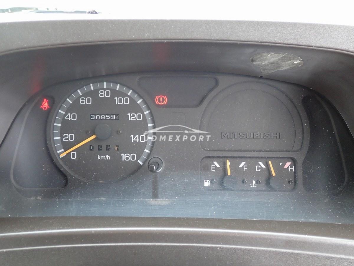 Mitsubishi Fuso Rosa Bus 1999 thumbnail 27
