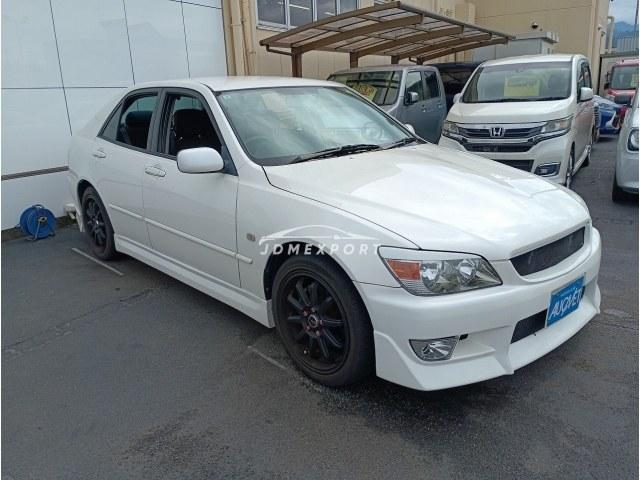 Toyota Altezza 2001 thumbnail 2