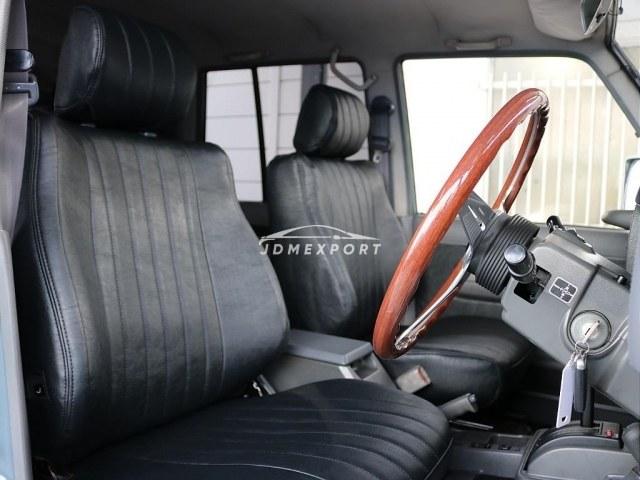 Toyota Land Cruiser Prado 1995 thumbnail 3