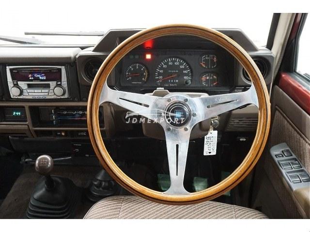 Toyota Land Cruiser 1991 thumbnail 11