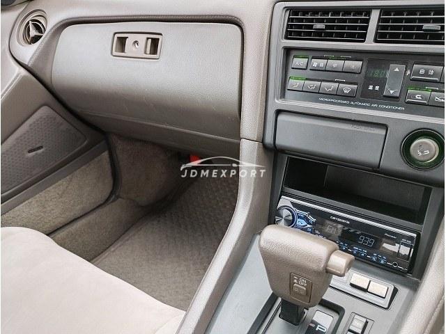 Toyota Soarer 1988 thumbnail 16
