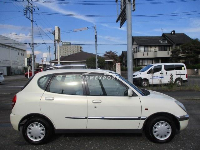 Toyota Duet 2001 thumbnail 8