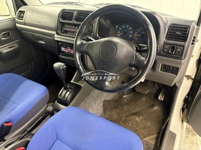 Suzuki Jimny 2001 thumbnail 10