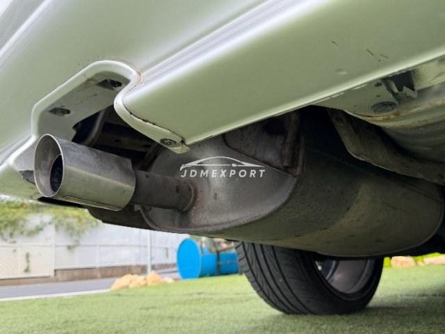 Nissan Laurel 2000 thumbnail 22