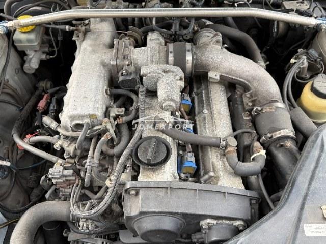 Nissan Laurel 2000 thumbnail 20