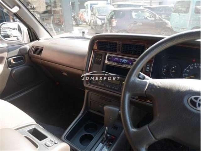 Toyota Hiace Wagon 2001 thumbnail 23