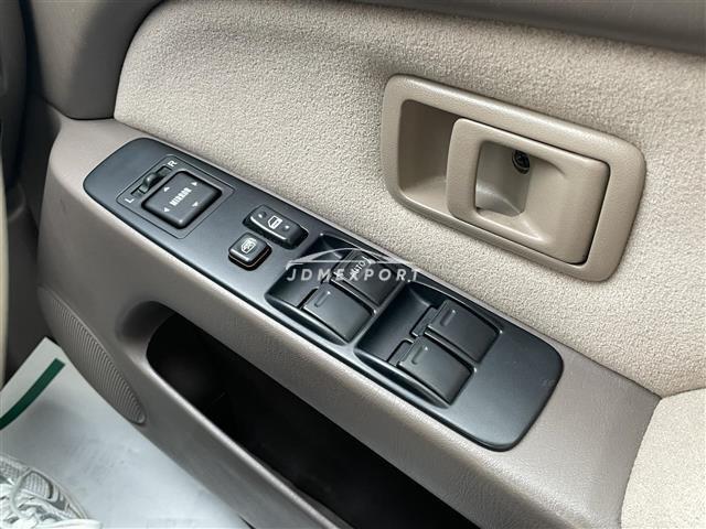 Toyota Hilux Surf 2001 thumbnail 14