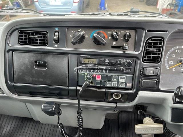 Mitsubishi Fuso Canter 1997 thumbnail 13