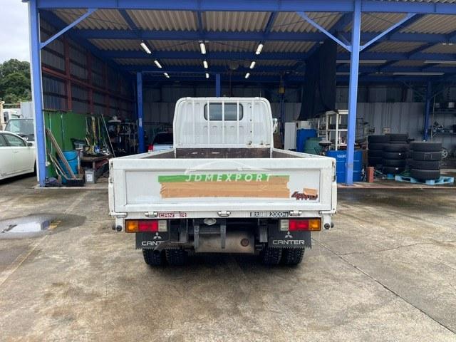 1997 Mitsubishi Fuso Canter 4WD KC-FG508B