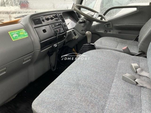Mitsubishi Fuso Canter 1997 thumbnail 20