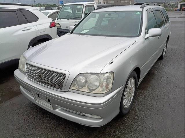 Toyota Crown Estate 2001