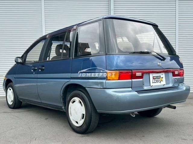 Nissan Prairie 1994 thumbnail 2