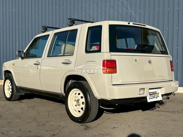 Nissan Rasheen 1997 thumbnail 2