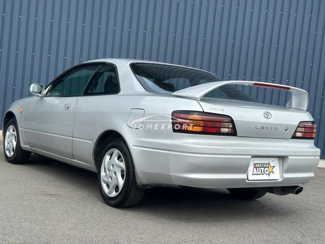 Toyota Corolla Levin 2000 thumbnail 2