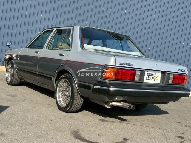 Nissan Bluebird 1983 thumbnail 2