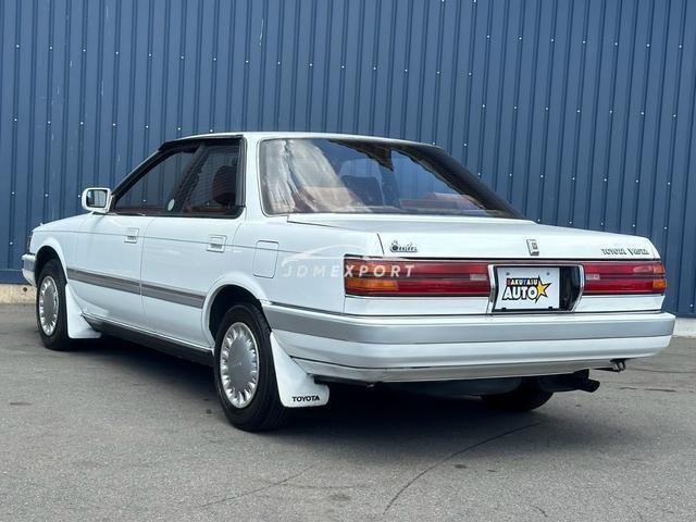 Toyota vista 1990 thumbnail 2