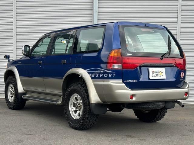 Mitsubishi challenger 1997 thumbnail 2
