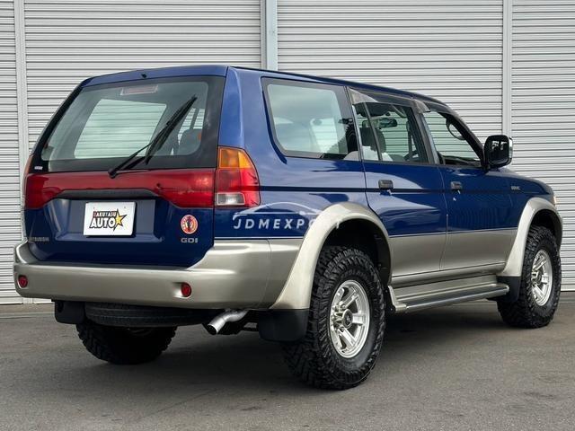 Mitsubishi challenger 1997 thumbnail 4