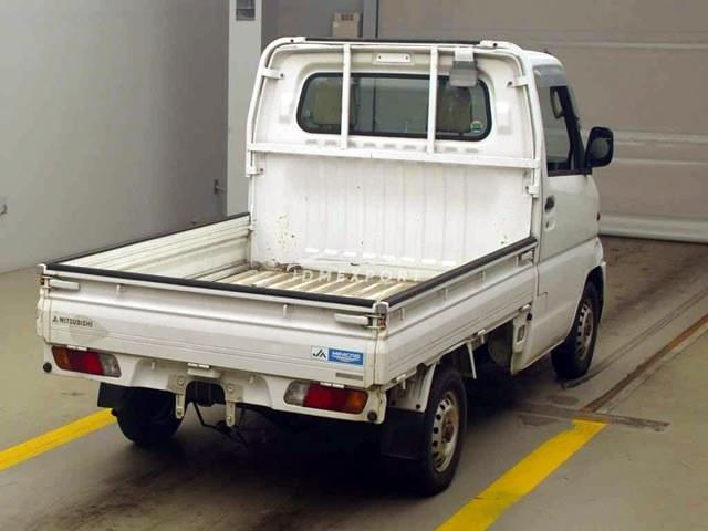 Mitsubishi Minicab Truck 2000 thumbnail 3