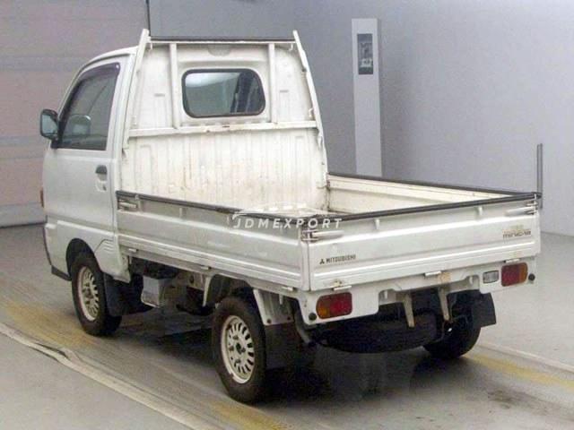 Mitsubishi Minicab Truck 1997 thumbnail 2