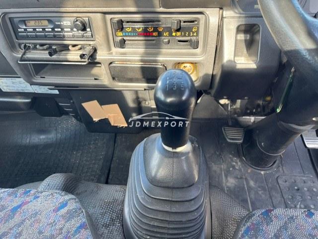 Isuzu Elf Truck 2000 thumbnail 14