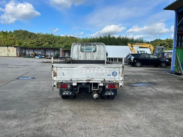 2000 Isuzu Elf Truck 2WD KK-NKR66EA