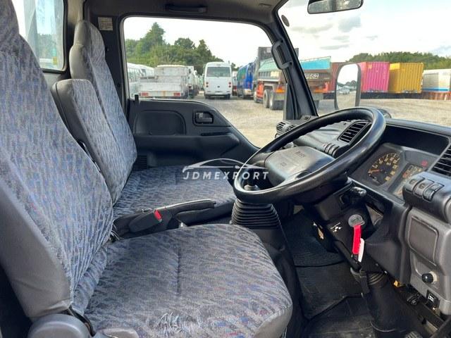 Isuzu Elf Truck 2000 thumbnail 19