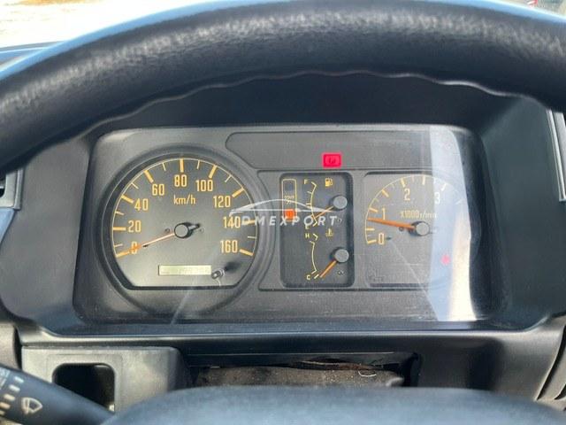 Isuzu Elf Truck 2000 thumbnail 9