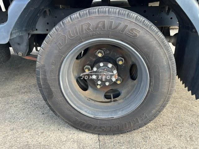 Isuzu Elf Truck 2000 thumbnail 30